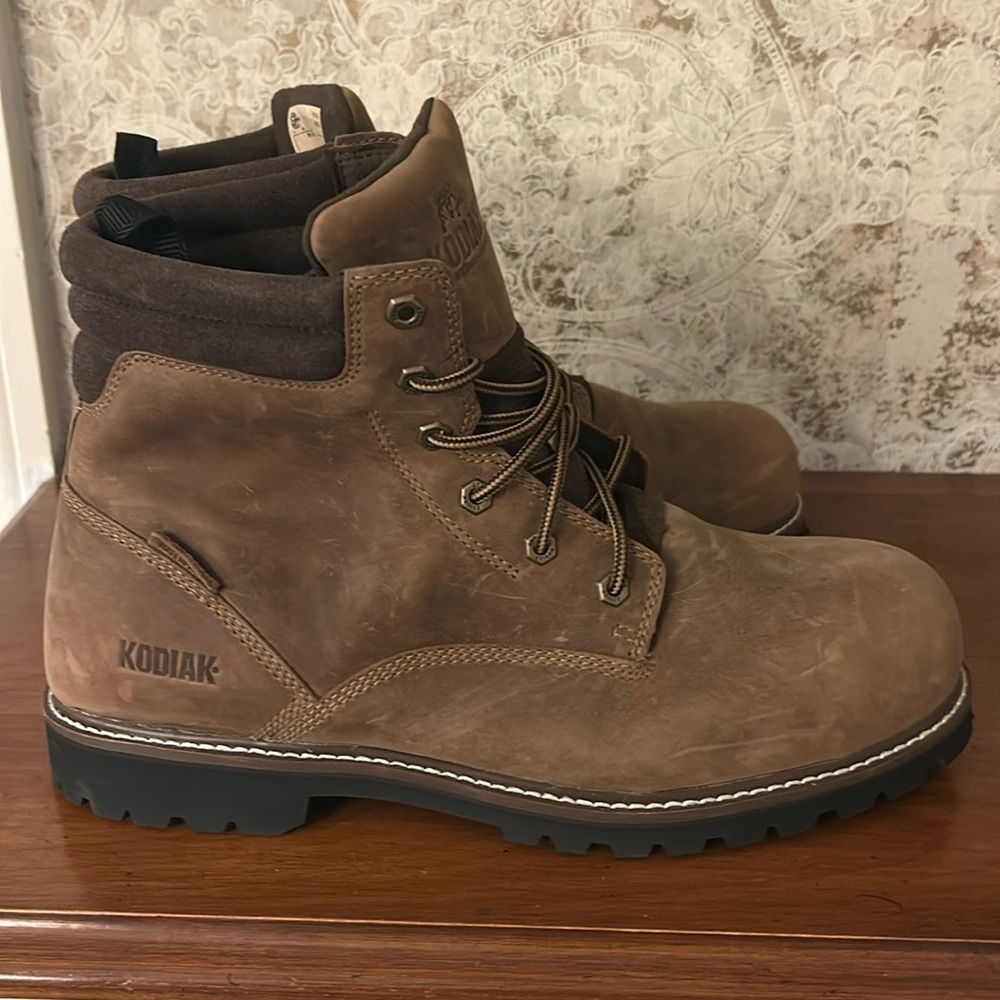 Men’s Kodiak 6in Safety Work Boot